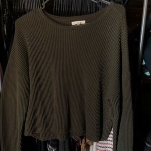 Green long sleeve crop sweater